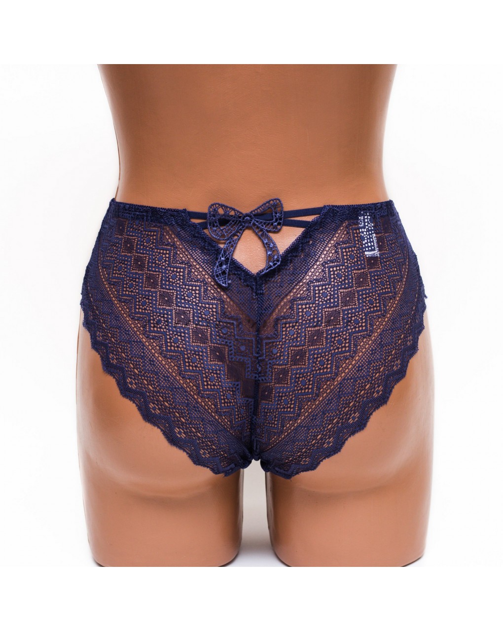 Қыз жыныстық қатынас үшін жігітті іздейді, тек Одессада.