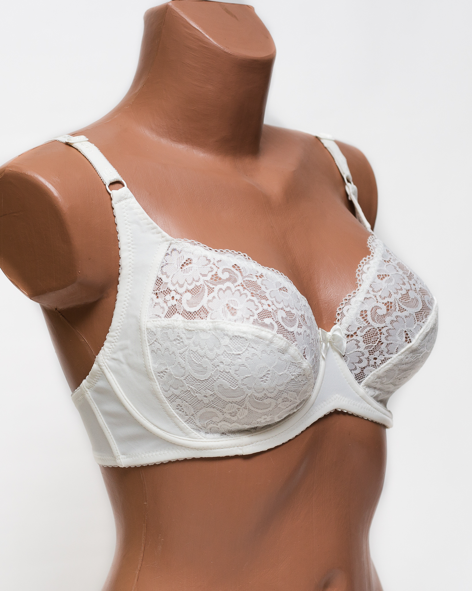 Бюстгальтер з м'якою чашкою Anfen 3-470 молочний 3-470-2