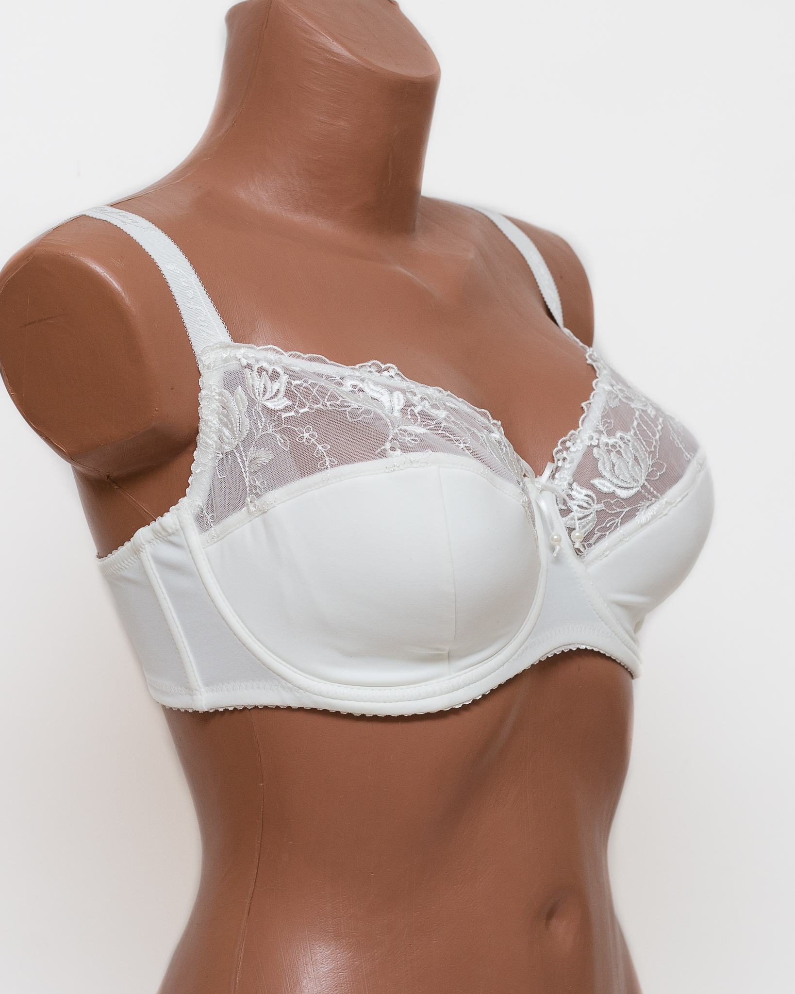 Бюстгальтер с вышивкой Anfen 5-705 молочный 5-705-4