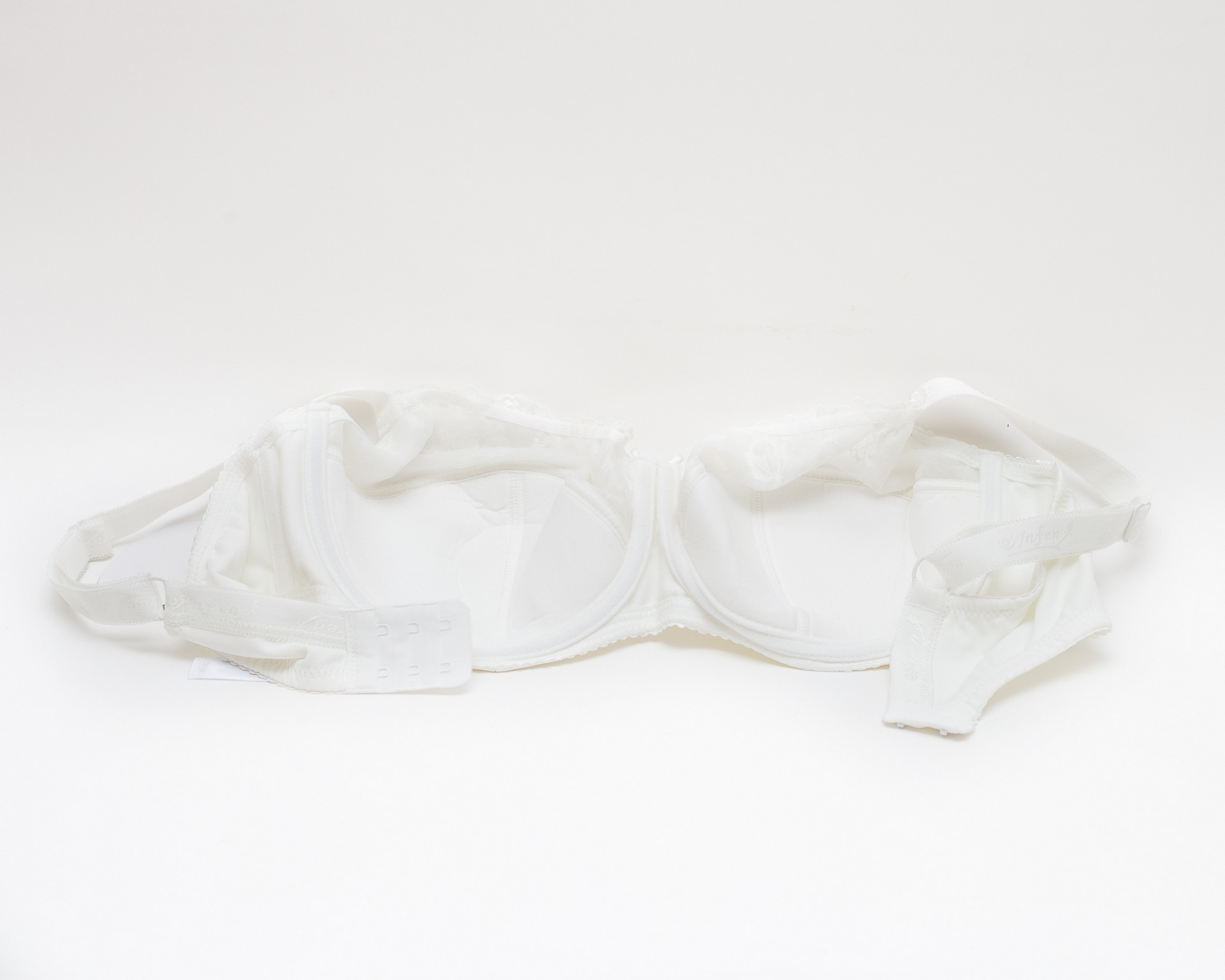 Бюстгальтер с вышивкой Anfen 5-705 молочный 5-705-4