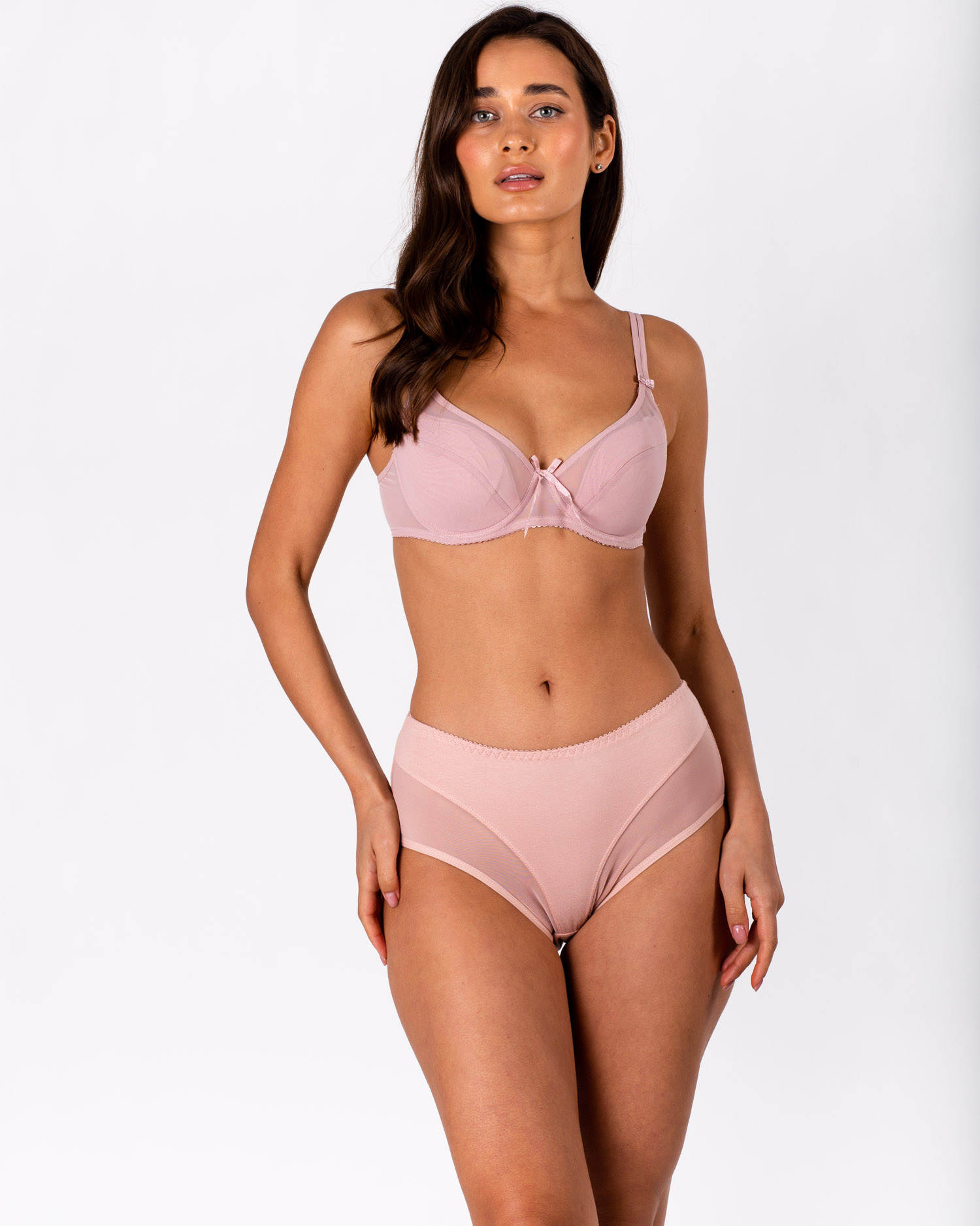 Бюстгальтер на тонкому поролоні з прозорою спинкою Anfen 5015 пудра 5015-5 Бюстгальтер на тонкому поролоні з прозорою спинкою Anfen 5015 пудра 5015-5