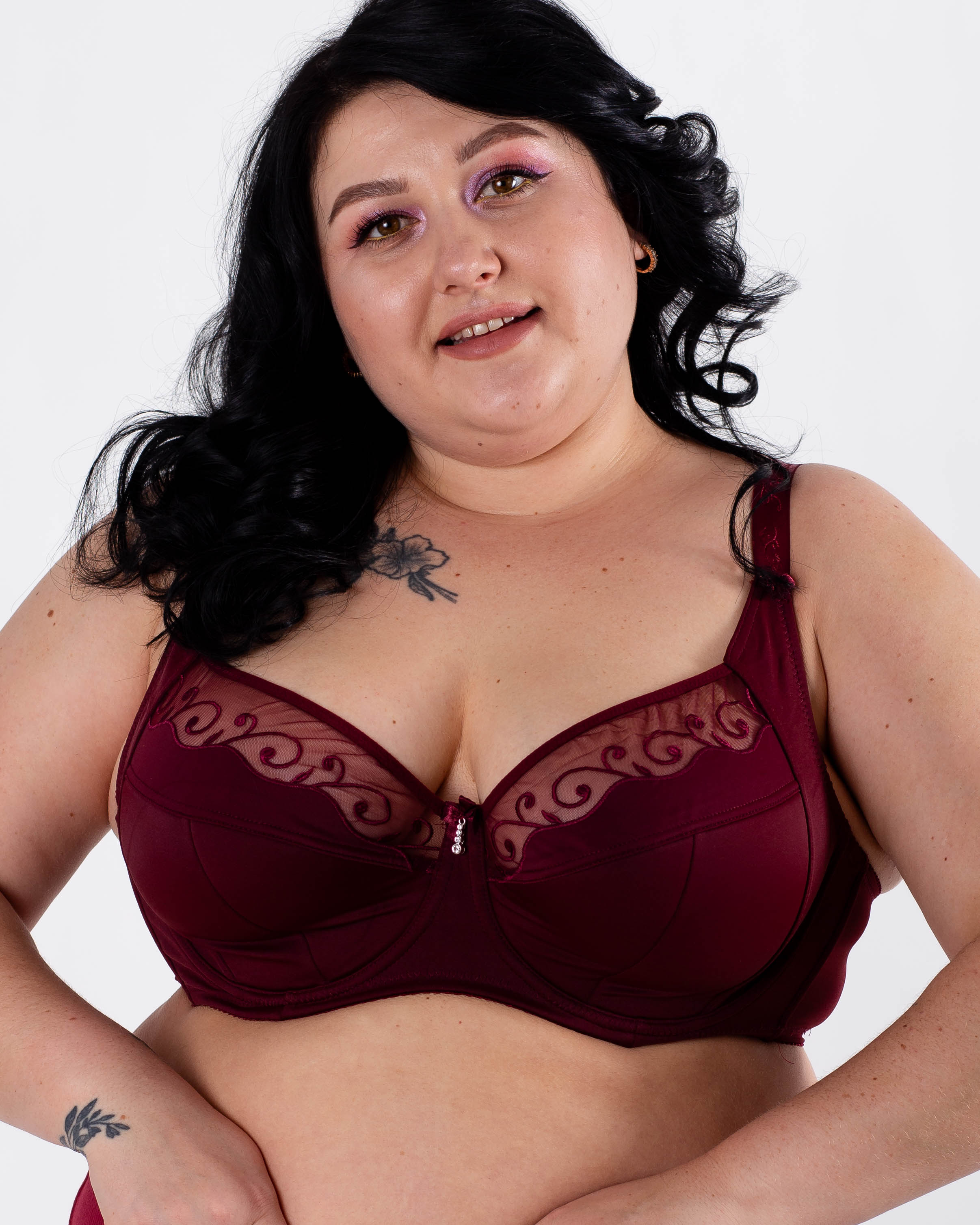 Бюстгальтер м'яка чашка на тонкому ущільнювачі Finikin 5036 марсала 5520-1