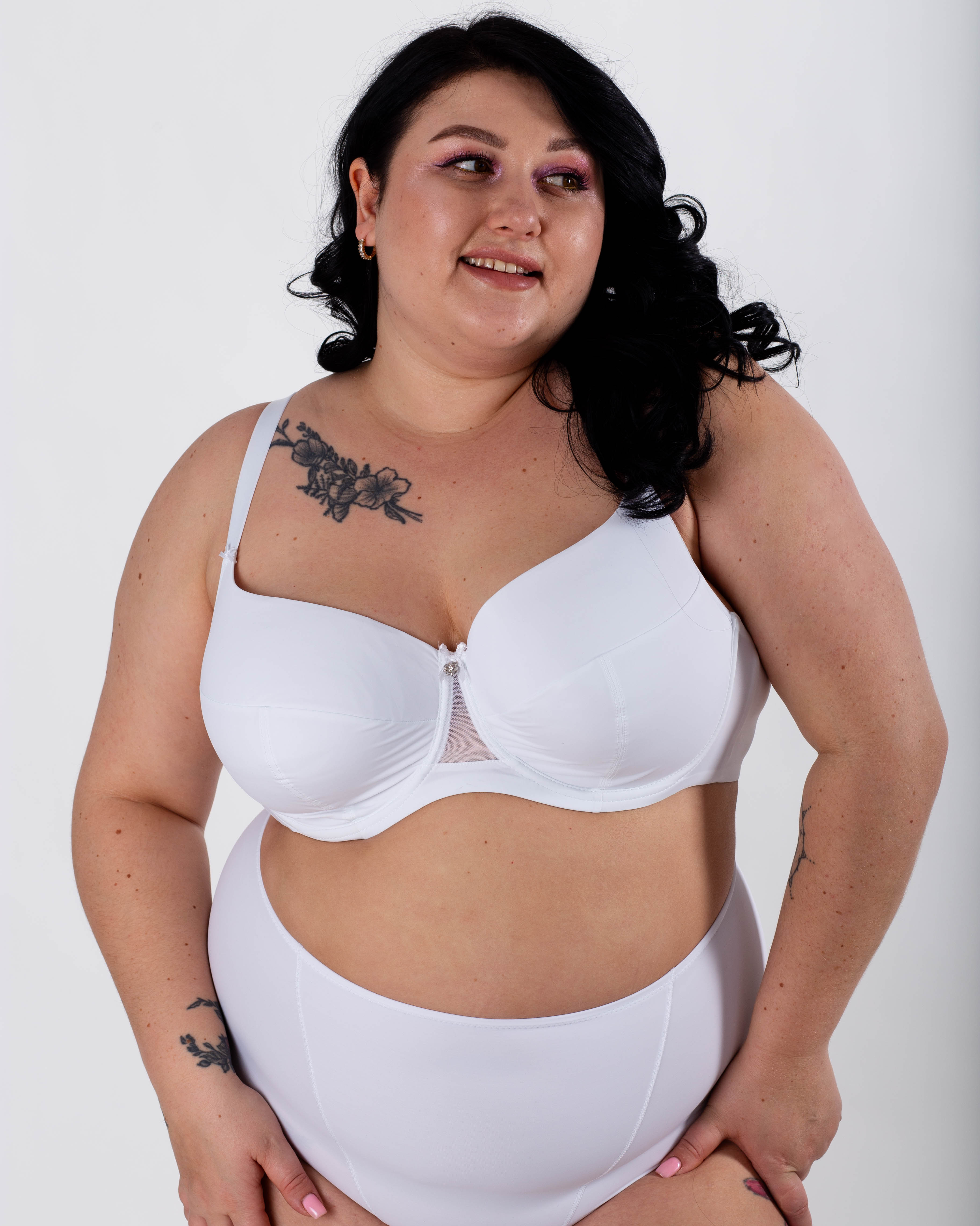 Бюстгальтер гладка чашка на тонкому поролоні Lanny mode  11555 білий 11555-5