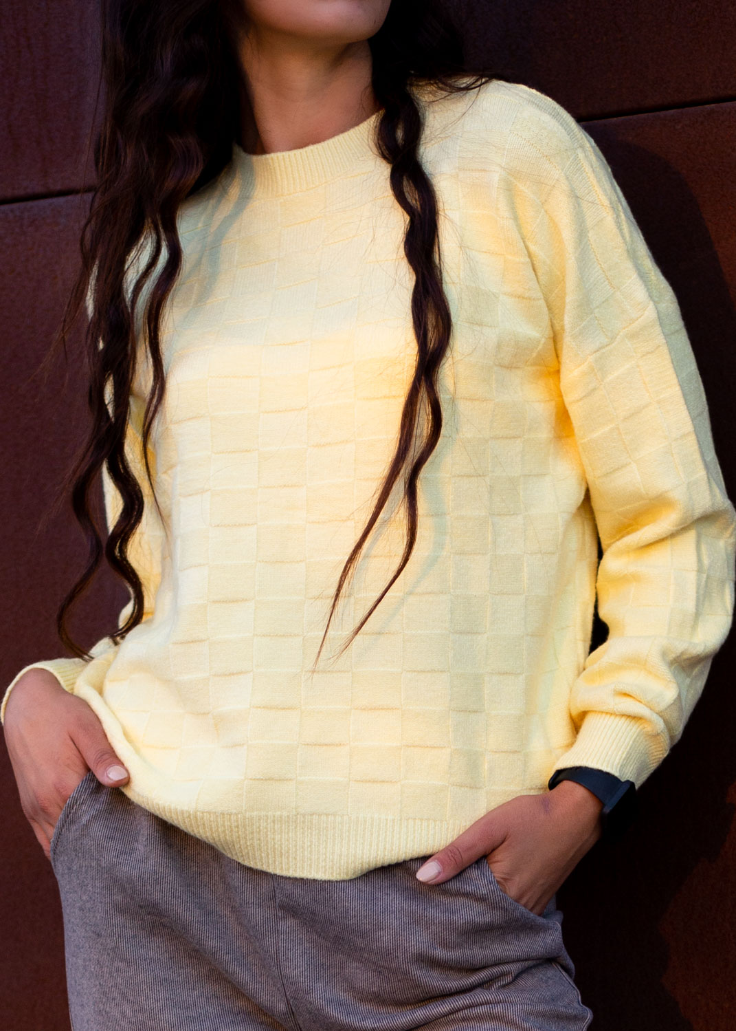 Жіночий в'язаний светр жовтий 20003-3