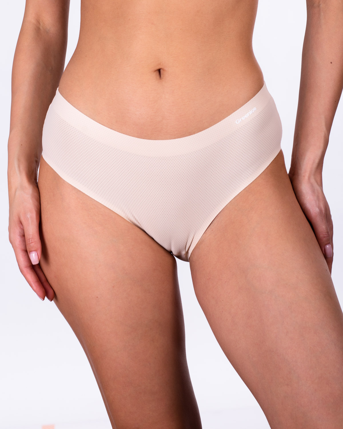 Жіночі безшовні трусики з перфорацією Greenice 1026 бежеві 4197-2