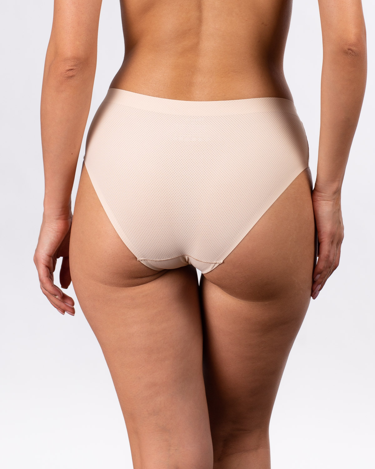 Жіночі безшовні трусики з перфорацією Greenice 1026 бежеві 4197-2