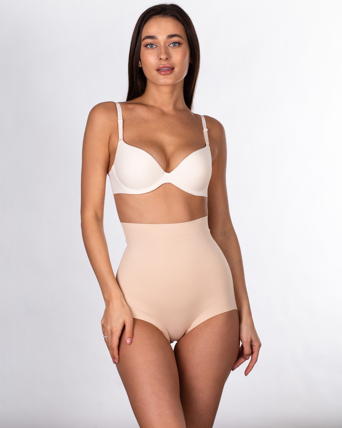 Безшовні коригуючі труси-утяжка Lulola 8029 бежеві 7058-1